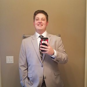 Meet your Posher, Aaron